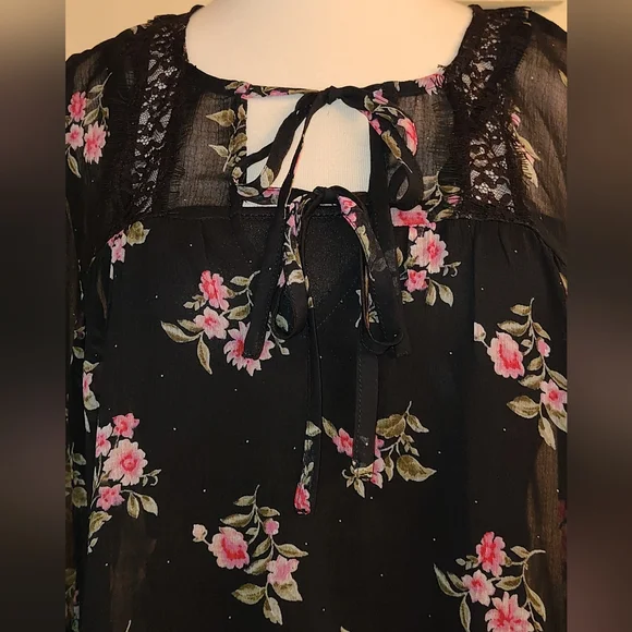 American Eagel outfitters size SP black top - Picture 15 of 16